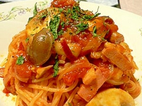 たっぷりきのこのトマトパスタ・アラビアータ風